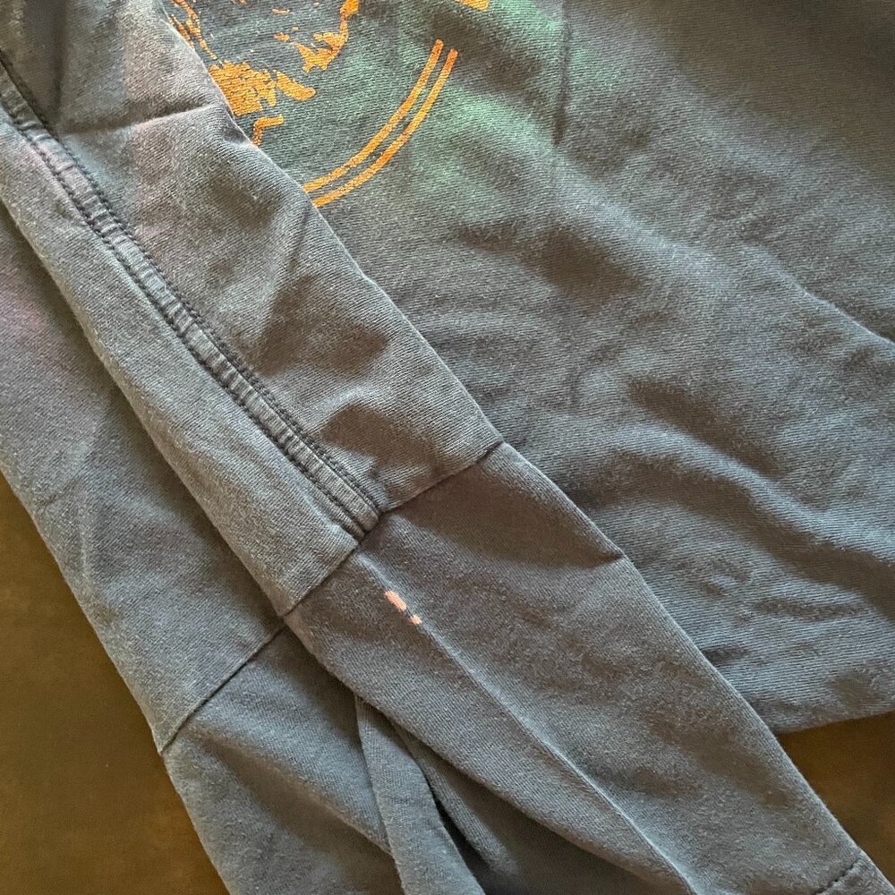Yeti Cooler Bear Pride T-Shirt XXL - Picture 5 of 6